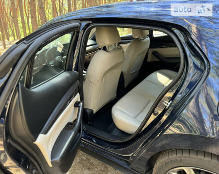 Синий Мазда 3, объемом двигателя 2.49 л и пробегом 99 тыс. км за 16500 $, фото 13 на Automoto.ua