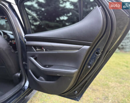 Синий Мазда 3, объемом двигателя 2.5 л и пробегом 17 тыс. км за 15700 $, фото 36 на Automoto.ua