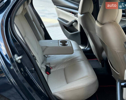 Синий Мазда 3, объемом двигателя 2.5 л и пробегом 78 тыс. км за 15200 $, фото 11 на Automoto.ua