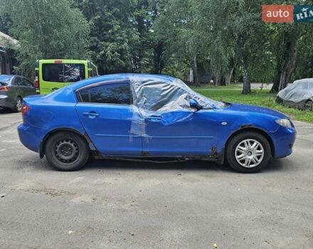 Синій Мазда 3, об'ємом двигуна 1.6 л та пробігом 190 тис. км за 1550 $, фото 9 на Automoto.ua