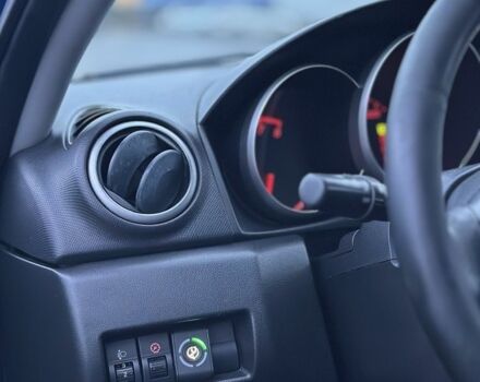Синій Мазда 3, об'ємом двигуна 1.6 л та пробігом 330 тис. км за 4399 $, фото 13 на Automoto.ua