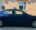 Синий Мазда 3, объемом двигателя 1.6 л и пробегом 230 тыс. км за 4000 $, фото 1 на Automoto.ua