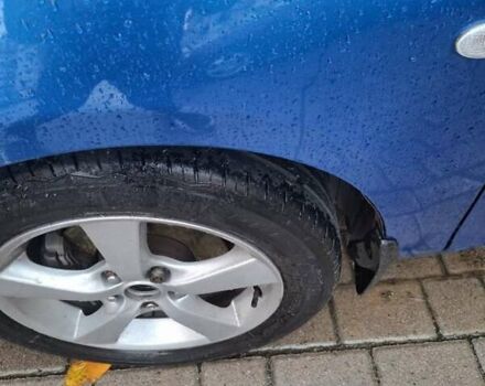 Синий Мазда 3, объемом двигателя 1.6 л и пробегом 186 тыс. км за 4450 $, фото 4 на Automoto.ua