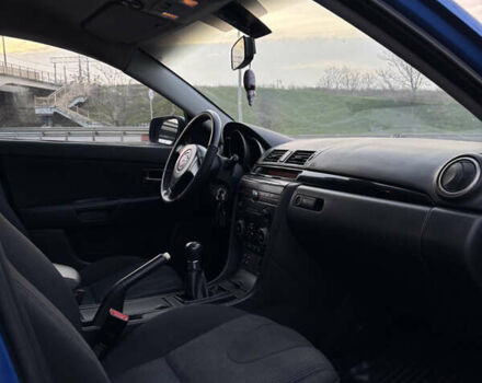 Синий Мазда 3, объемом двигателя 2 л и пробегом 325 тыс. км за 4500 $, фото 7 на Automoto.ua