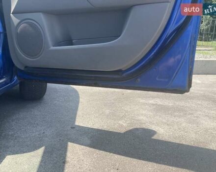 Синий Мазда 3, объемом двигателя 1.6 л и пробегом 233 тыс. км за 3550 $, фото 12 на Automoto.ua