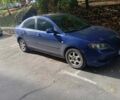 Синий Мазда 3, объемом двигателя 1.6 л и пробегом 303 тыс. км за 3206 $, фото 1 на Automoto.ua