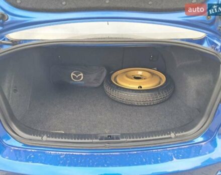 Синий Мазда 3, объемом двигателя 1.6 л и пробегом 185 тыс. км за 6000 $, фото 11 на Automoto.ua