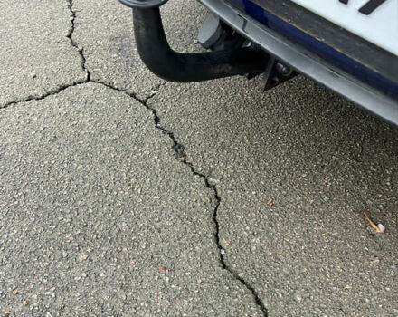 Синій Мазда 3, об'ємом двигуна 1.6 л та пробігом 228 тис. км за 4350 $, фото 5 на Automoto.ua