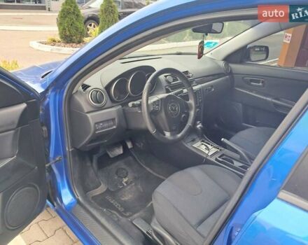 Синий Мазда 3, объемом двигателя 1.6 л и пробегом 185 тыс. км за 6000 $, фото 7 на Automoto.ua