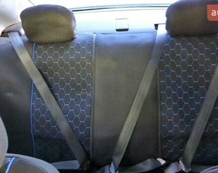 Синий Мазда 3, объемом двигателя 1.56 л и пробегом 270 тыс. км за 4700 $, фото 6 на Automoto.ua