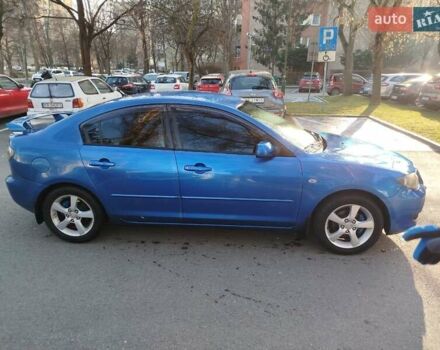 Синий Мазда 3, объемом двигателя 1.6 л и пробегом 208 тыс. км за 4200 $, фото 5 на Automoto.ua