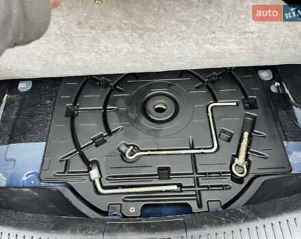 Синій Мазда 3, об'ємом двигуна 1.6 л та пробігом 228 тис. км за 4350 $, фото 16 на Automoto.ua