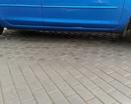 Синій Мазда 3, об'ємом двигуна 0 л та пробігом 260 тис. км за 2500 $, фото 4 на Automoto.ua