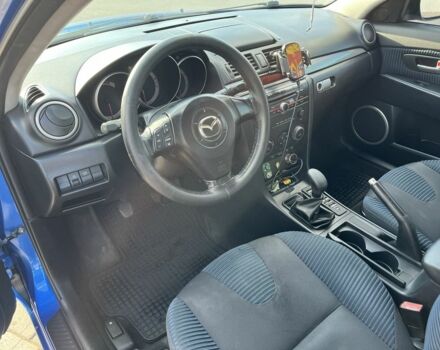 Синій Мазда 3, об'ємом двигуна 1.6 л та пробігом 285 тис. км за 4190 $, фото 6 на Automoto.ua