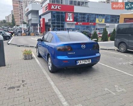 Синий Мазда 3, объемом двигателя 1.6 л и пробегом 185 тыс. км за 6000 $, фото 5 на Automoto.ua