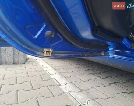 Синий Мазда 3, объемом двигателя 1.6 л и пробегом 185 тыс. км за 6000 $, фото 15 на Automoto.ua