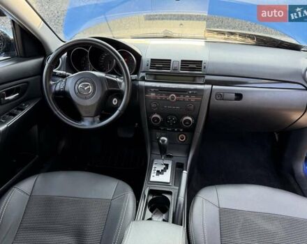 Синий Мазда 3, объемом двигателя 1.6 л и пробегом 198 тыс. км за 2800 $, фото 9 на Automoto.ua