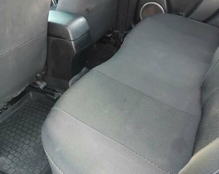Синій Мазда 3, об'ємом двигуна 1.6 л та пробігом 359 тис. км за 3299 $, фото 12 на Automoto.ua