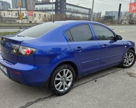 Синій Мазда 3, об'ємом двигуна 1.6 л та пробігом 162 тис. км за 5499 $, фото 4 на Automoto.ua