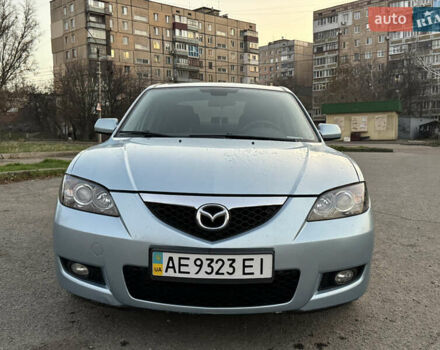 Синий Мазда 3, объемом двигателя 1.6 л и пробегом 144 тыс. км за 4950 $, фото 1 на Automoto.ua