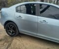 Синий Мазда 3, объемом двигателя 1.6 л и пробегом 370 тыс. км за 4500 $, фото 4 на Automoto.ua