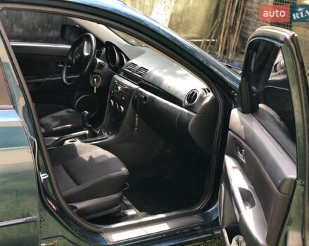 Синий Мазда 3, объемом двигателя 1.6 л и пробегом 90 тыс. км за 5000 $, фото 5 на Automoto.ua