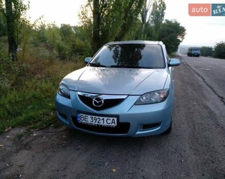 Синий Мазда 3, объемом двигателя 1.6 л и пробегом 219 тыс. км за 5000 $, фото 1 на Automoto.ua
