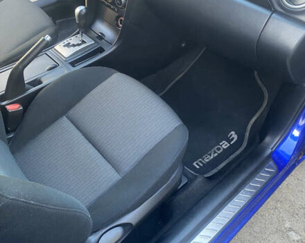 Синий Мазда 3, объемом двигателя 1.6 л и пробегом 197 тыс. км за 5500 $, фото 12 на Automoto.ua