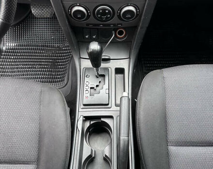 Синій Мазда 3, об'ємом двигуна 1.6 л та пробігом 244 тис. км за 6000 $, фото 12 на Automoto.ua