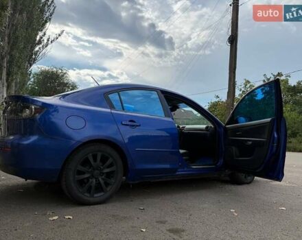 Синий Мазда 3, объемом двигателя 1.6 л и пробегом 237 тыс. км за 5300 $, фото 4 на Automoto.ua