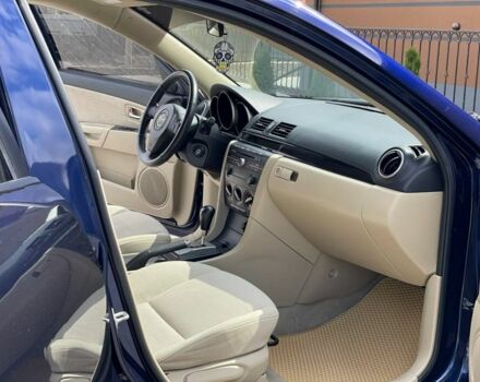 Синий Мазда 3, объемом двигателя 2 л и пробегом 191 тыс. км за 5800 $, фото 2 на Automoto.ua
