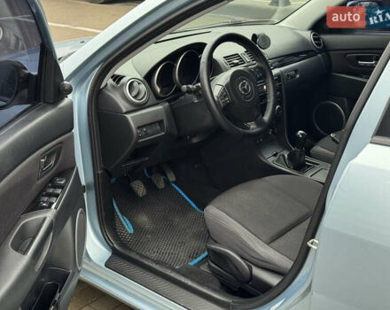 Синий Мазда 3, объемом двигателя 1.6 л и пробегом 154 тыс. км за 5500 $, фото 16 на Automoto.ua