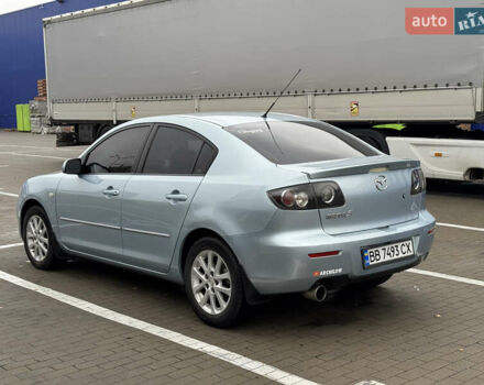 Синий Мазда 3, объемом двигателя 1.6 л и пробегом 154 тыс. км за 5500 $, фото 4 на Automoto.ua