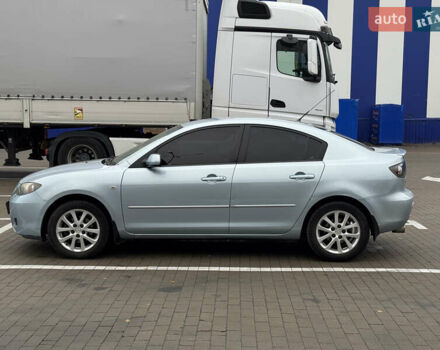 Синий Мазда 3, объемом двигателя 1.6 л и пробегом 154 тыс. км за 5500 $, фото 3 на Automoto.ua