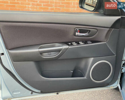 Мазда 3 2008 у Києві на Automoto.ua Синій Мазда 3, об'ємом двигуна 1.6 л та пробігом 279 тис. км за 5700 $, фото 16 на Automoto.ua