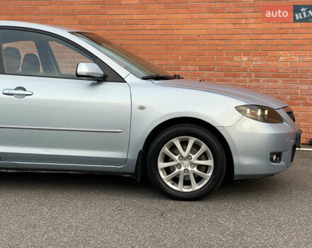 Мазда 3 2008 у Києві на Automoto.ua Синій Мазда 3, об'ємом двигуна 1.6 л та пробігом 279 тис. км за 5700 $, фото 13 на Automoto.ua