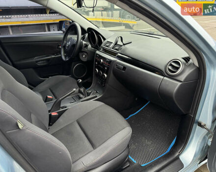 Синий Мазда 3, объемом двигателя 1.6 л и пробегом 154 тыс. км за 5500 $, фото 12 на Automoto.ua