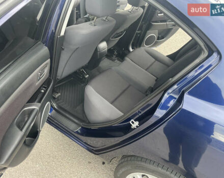 Синий Мазда 3, объемом двигателя 1.6 л и пробегом 187 тыс. км за 6100 $, фото 12 на Automoto.ua