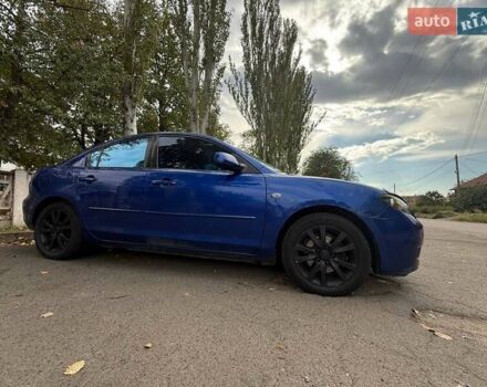 Синий Мазда 3, объемом двигателя 1.6 л и пробегом 237 тыс. км за 5300 $, фото 7 на Automoto.ua