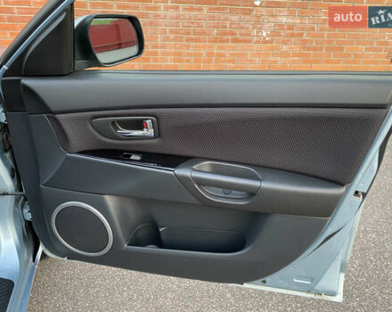 Мазда 3 2008 у Києві на Automoto.ua Синій Мазда 3, об'ємом двигуна 1.6 л та пробігом 279 тис. км за 5700 $, фото 29 на Automoto.ua