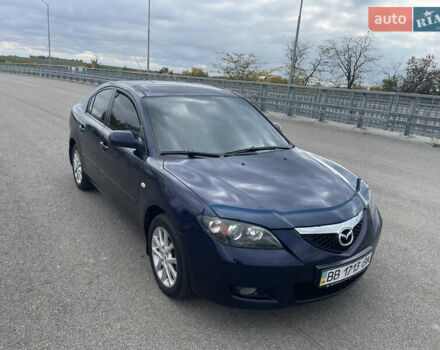 Синий Мазда 3, объемом двигателя 1.6 л и пробегом 187 тыс. км за 6100 $, фото 5 на Automoto.ua
