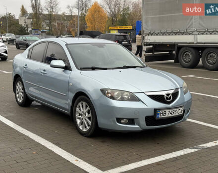 Синий Мазда 3, объемом двигателя 1.6 л и пробегом 154 тыс. км за 5500 $, фото 2 на Automoto.ua