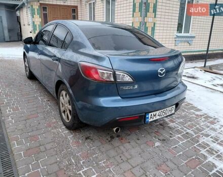 Синий Мазда 3, объемом двигателя 2 л и пробегом 202 тыс. км за 7000 $, фото 3 на Automoto.ua