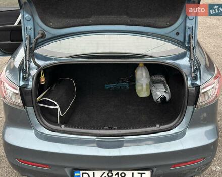 Синий Мазда 3, объемом двигателя 2.5 л и пробегом 319 тыс. км за 6500 $, фото 11 на Automoto.ua