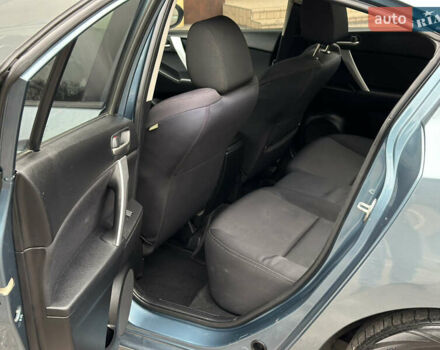 Синий Мазда 3, объемом двигателя 2.5 л и пробегом 319 тыс. км за 6500 $, фото 9 на Automoto.ua