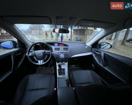 Синий Мазда 3, объемом двигателя 1.6 л и пробегом 171 тыс. км за 7550 $, фото 11 на Automoto.ua