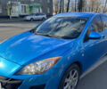 Синий Мазда 3, объемом двигателя 2 л и пробегом 147 тыс. км за 8000 $, фото 1 на Automoto.ua