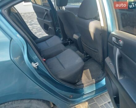 Синий Мазда 3, объемом двигателя 2 л и пробегом 190 тыс. км за 6900 $, фото 1 на Automoto.ua