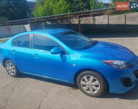 Синий Мазда 3, объемом двигателя 1.6 л и пробегом 43 тыс. км за 10200 $, фото 2 на Automoto.ua