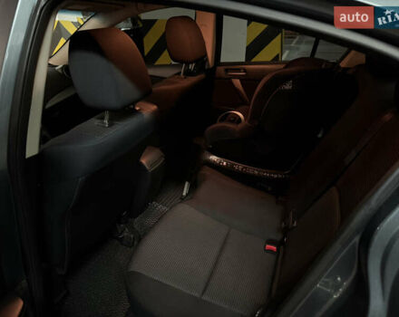 Мазда 3 2011 в Днепре (Днепропетровске) на Automoto.ua Синий Мазда 3, объемом двигателя 2 л и пробегом 189 тыс. км за 7600 $, фото 8 на Automoto.ua